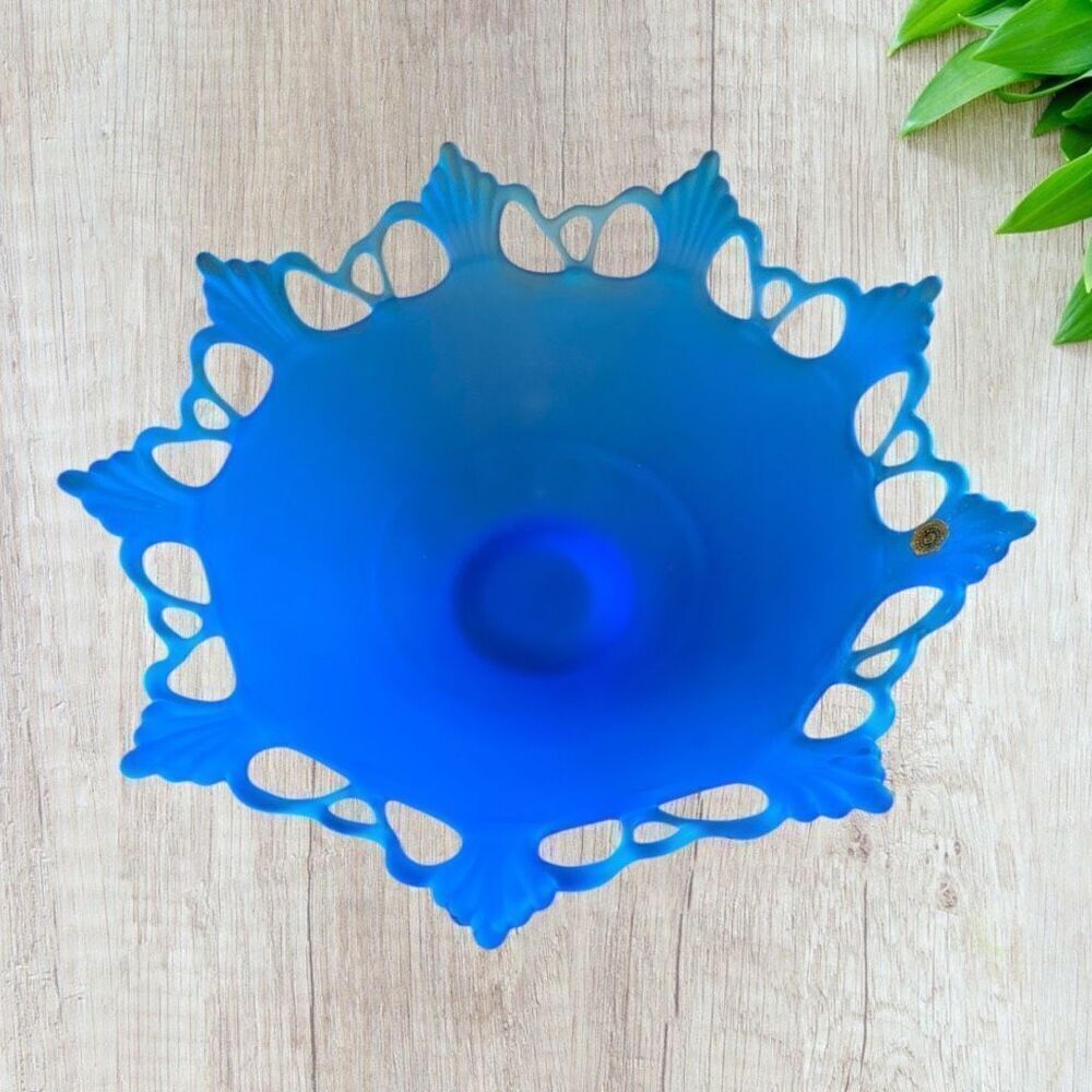 Westmoreland Ring Petal Dark Blue Mist Satin Glass Centerpiece Bowl Orig Label